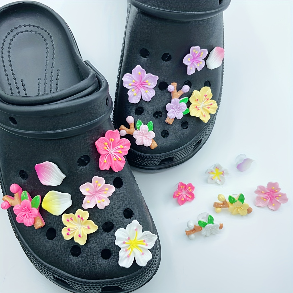 7pcs Cute Flower Shoes Charms For Crocs, Women Aesthetic Flower Shoes  Decoration Charms, Colorful Resin Daisy Flowers Shoe Charms Set For Crocs