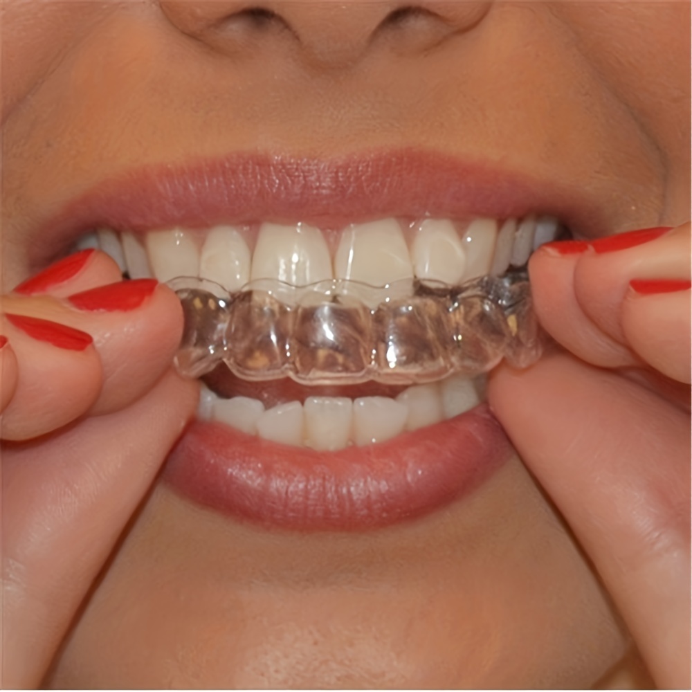 Protector bucal – Paquete de 4 protectores bucales moldeables  (transparente) para apretar los dientes por la noche, rechinar y bruxismo –  2 tamaños