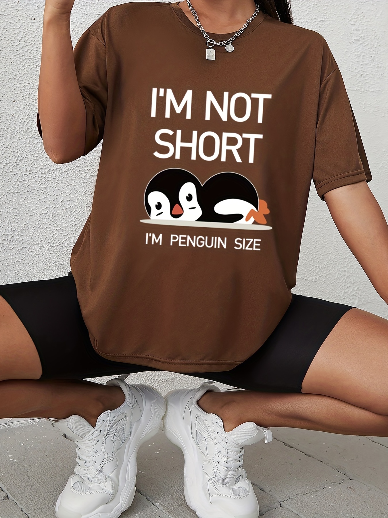 Women's shirt with penguin print