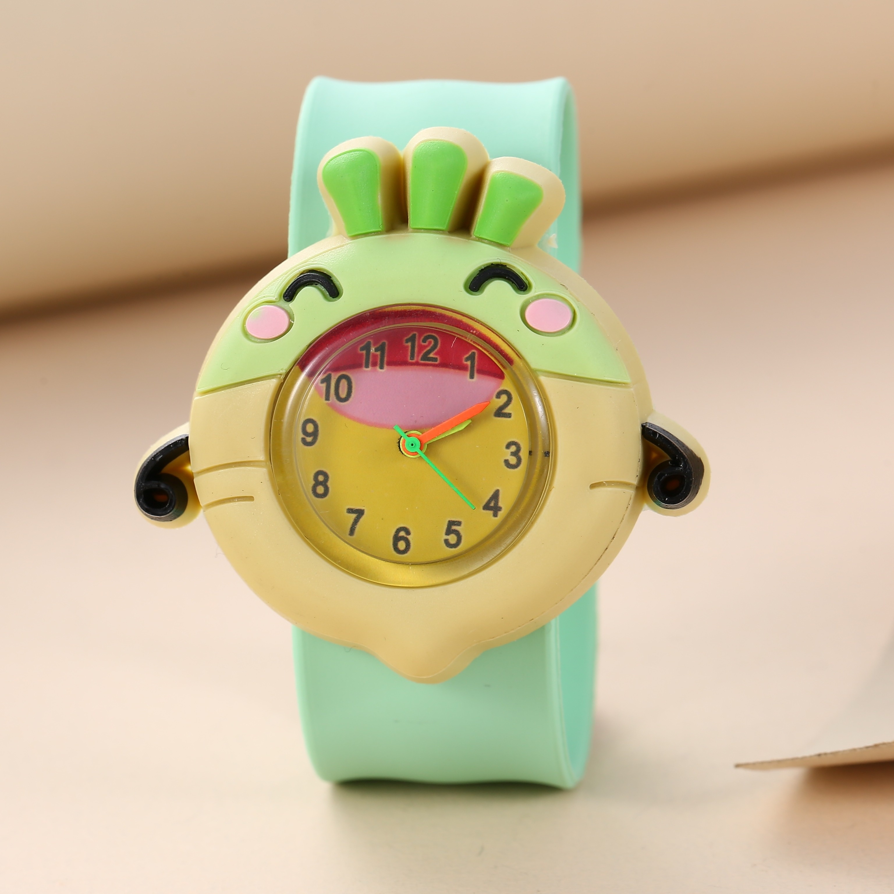 GCDN Reloj infantil de silicona con dibujos animados, digital, reloj de  pulsera para niños y niñas, bonito diseño de flores, regalo de cumpleaños  para niños : : Moda