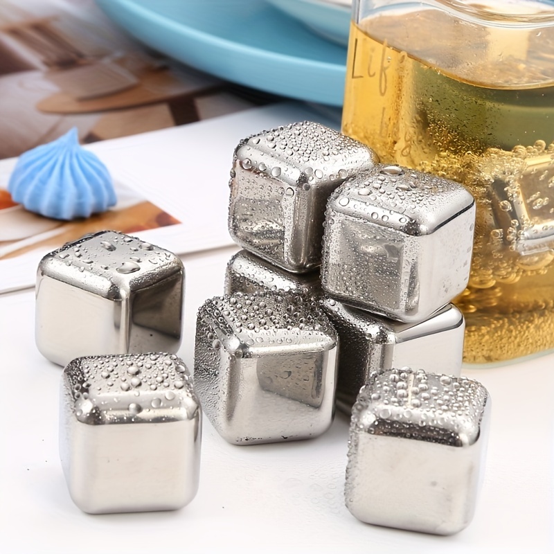  Cubos de hielo de acero inoxidable reutilizables con pinzas de  hielo utilizados para enfriar whisky, bebidas (tamaño : 6 piezas) : Hogar y  Cocina