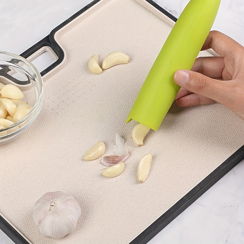 Garlic press + garlic peel - Kitchen tools 