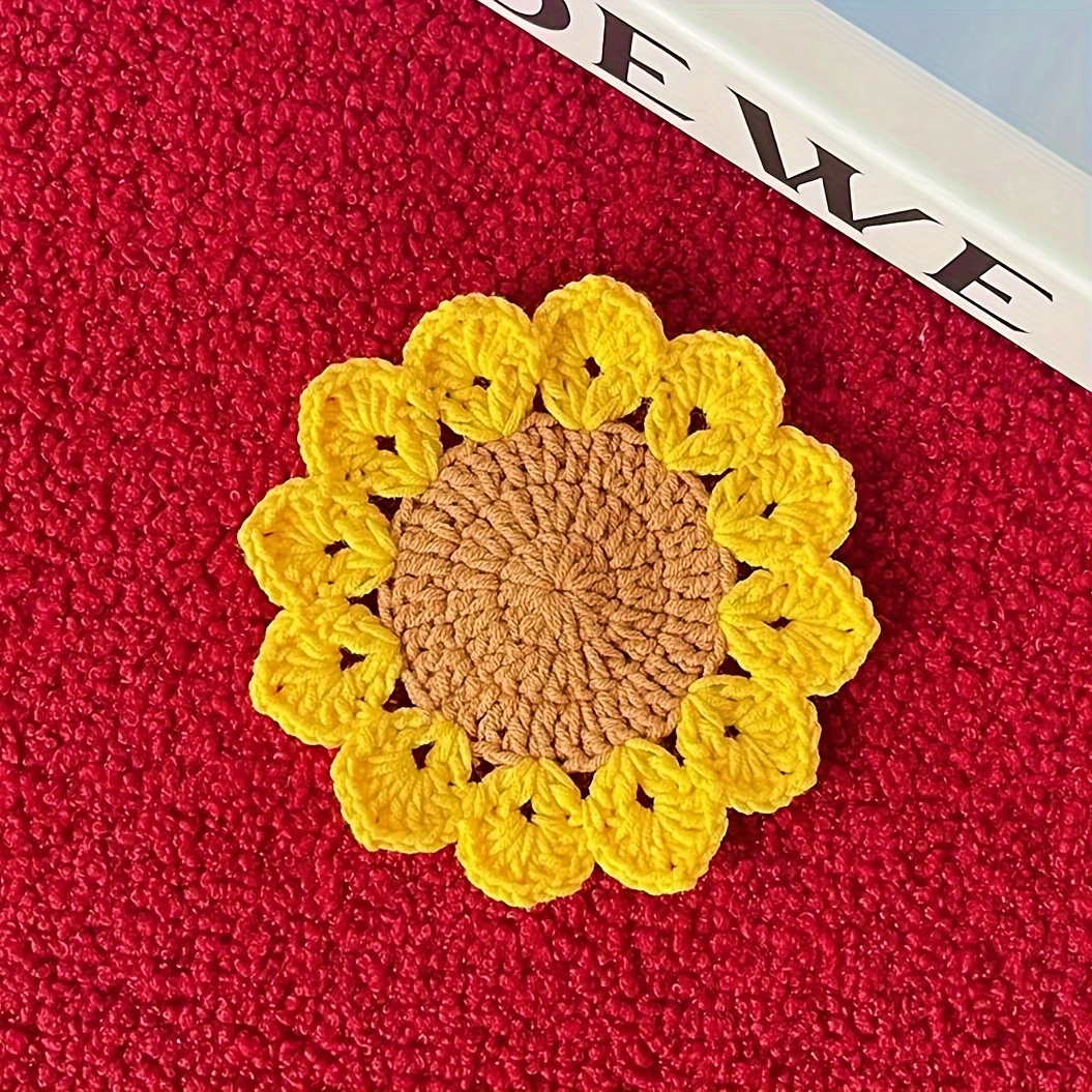 

1pc Hand-woven Wool Sunflower Cup Coaster, Table Decoration, Finished Heat Insulation And Dirt-resistant Mat, Table Accessories