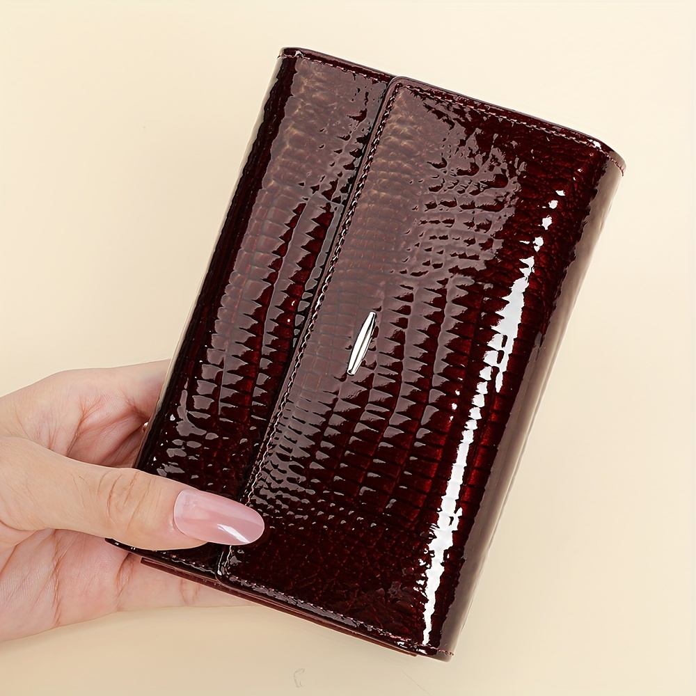 Womens large trifold outlet wallet