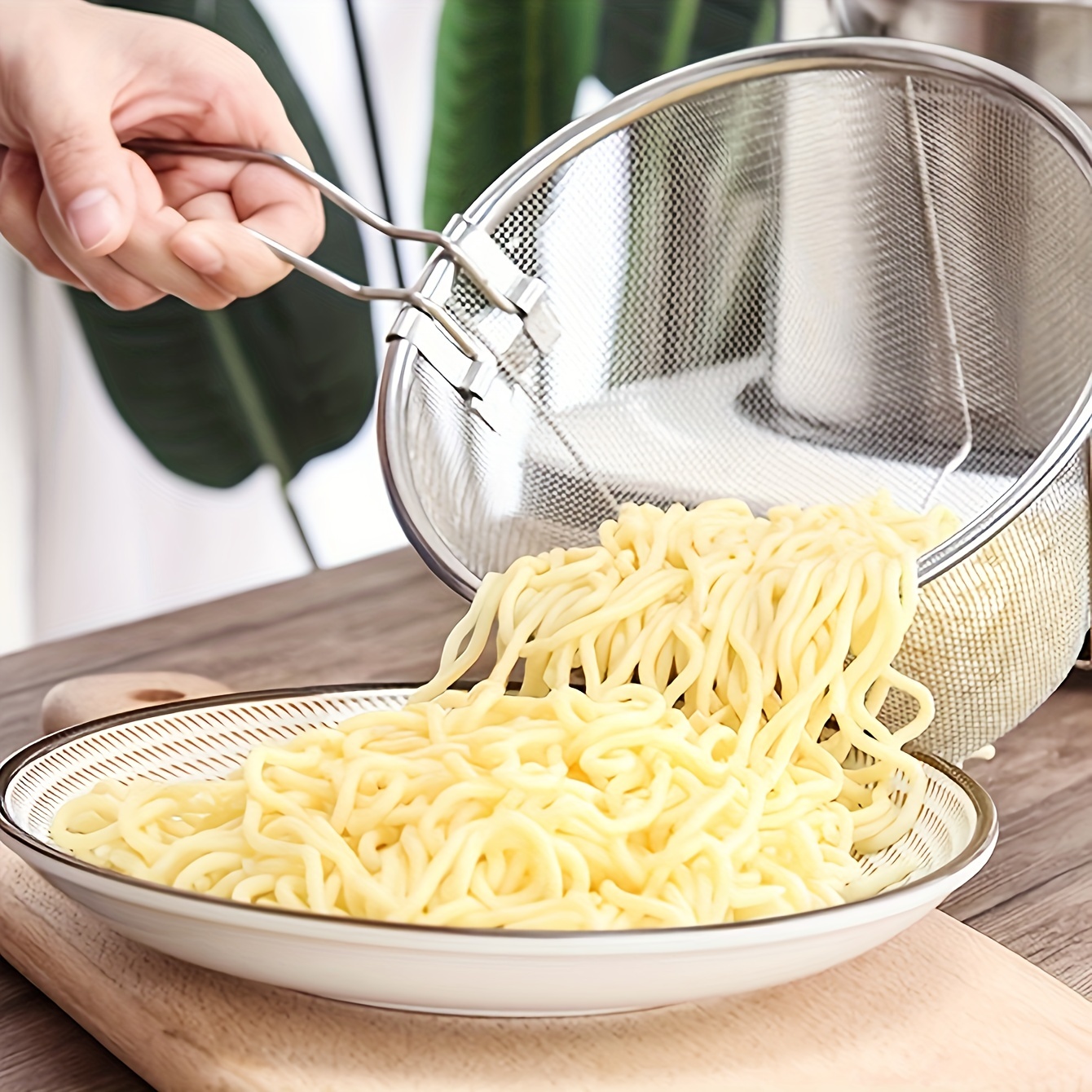 Stainless Steel Wire Mesh Colander Kitchen Noodle Food Strainer w