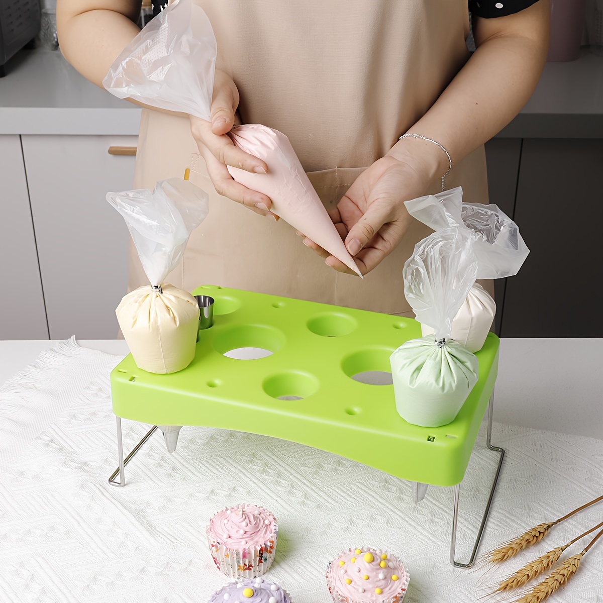 Baking Tools Organizer - Pastry Bag Stand With Detachable Piping Tips &  Bags Holder