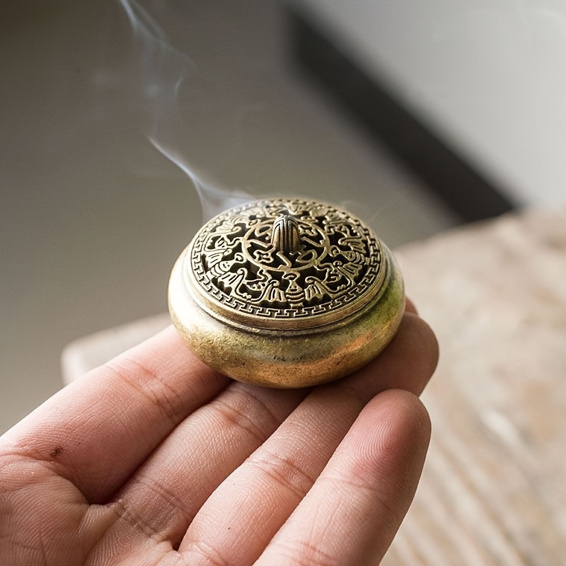 1pc Mini Retro Brass Incense Burner, Exquisite Miniature Fingertip Incense  Burner, Household Aromatherapy Furnace Tray, Zen Ornament Incense Holders