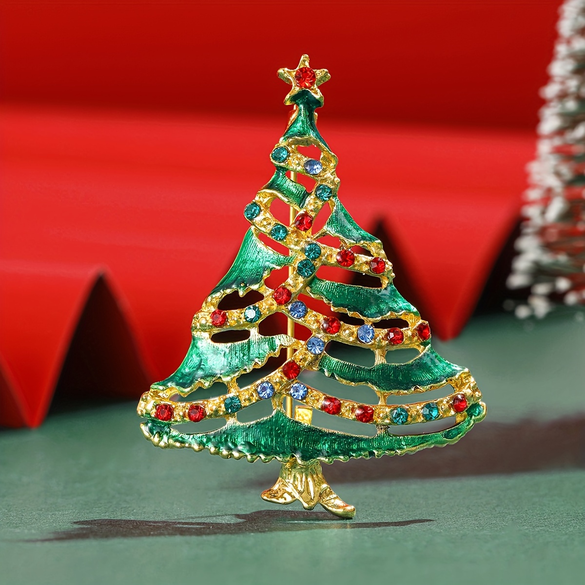 Christmas tree brooch deals pin