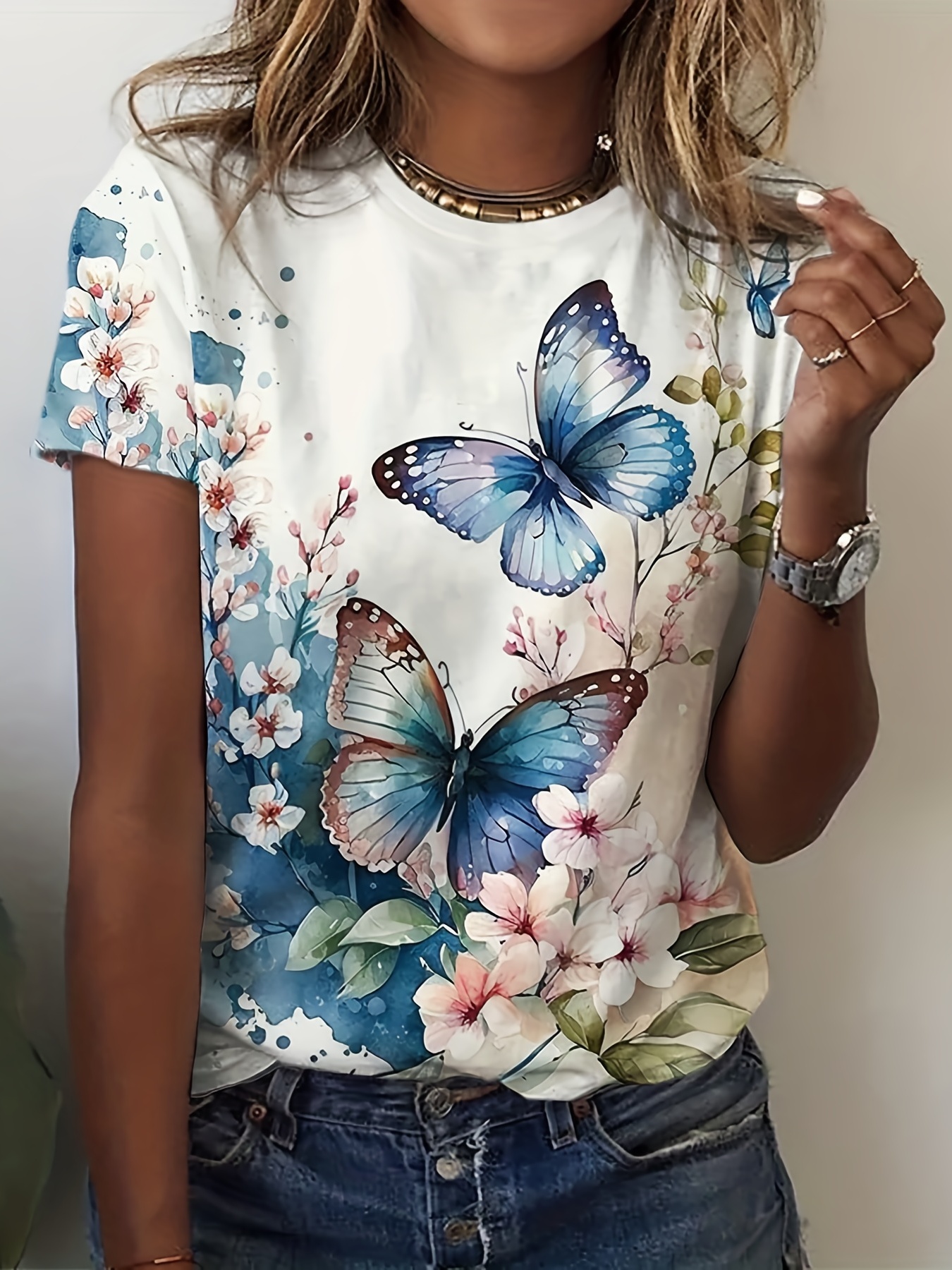 Plus Size Casual T-shirt, Women's Plus Butterfly & Floral Print