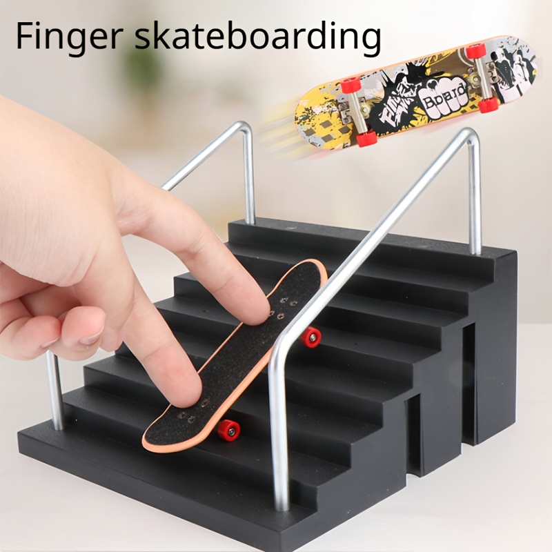 Set de Planche à Roulettes et Mini-rampe de Doigts Finger skate