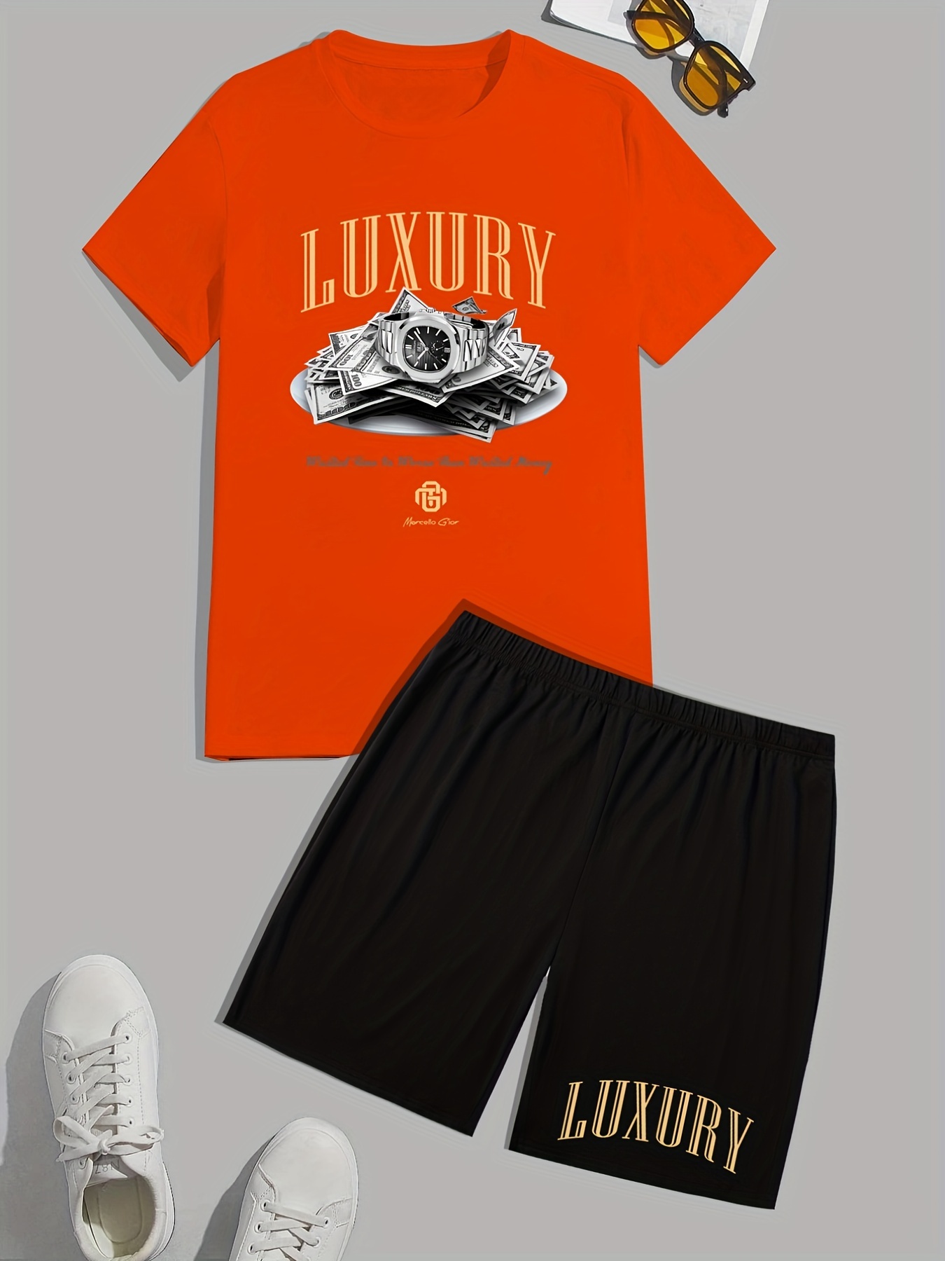 Graphic Short-Sleeved T-Shirt - Luxury Red