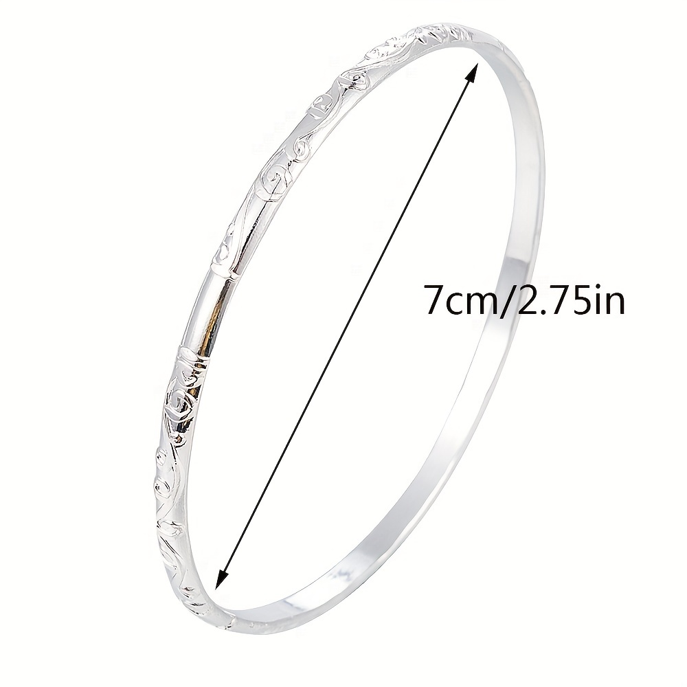 Fashionable Silver Geometric Circle Pattern Bracelet Set