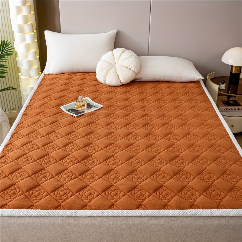 Skin Friendly Mattress Protector, Thickened Autumn And Winter Warm Mattress  Protection Pad, Moisture Absorbing, Breathable, Anti Slip, Antibacterial,  Anti Mite, Foldable, Comfortable Mattress Protector For Bedroom - Temu  United Arab Emirates
