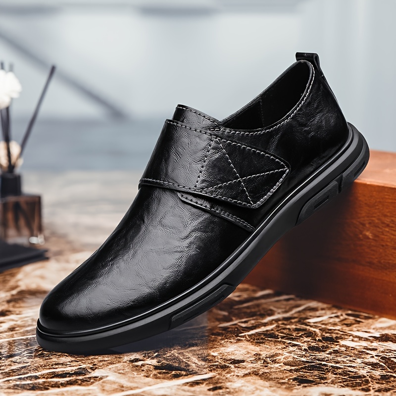 CLOHOO Men's Leather Outdoor Loafer Shoes