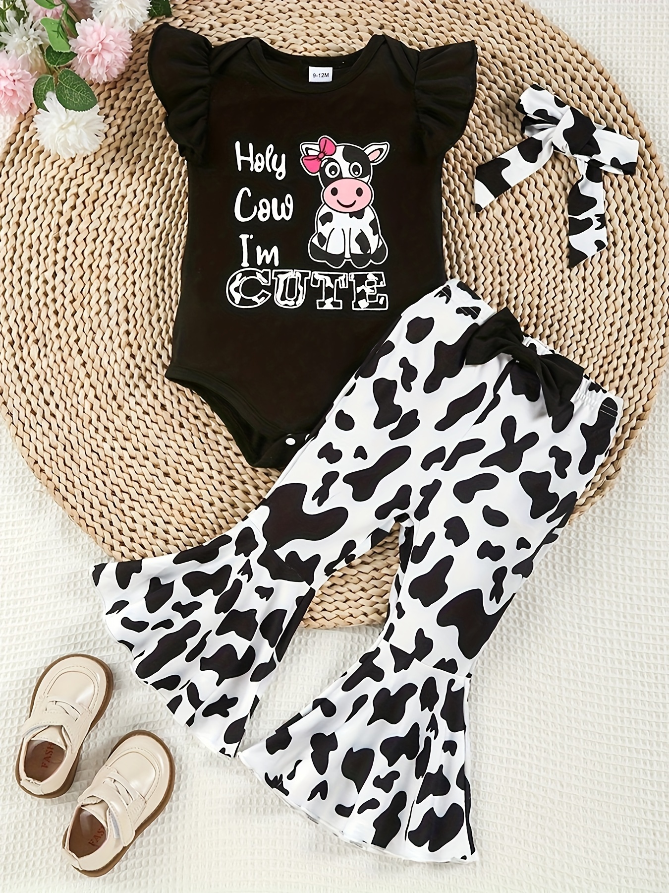 Pelele para bebé de Baby Moo's, diseño de vaca; disfraz de bebé