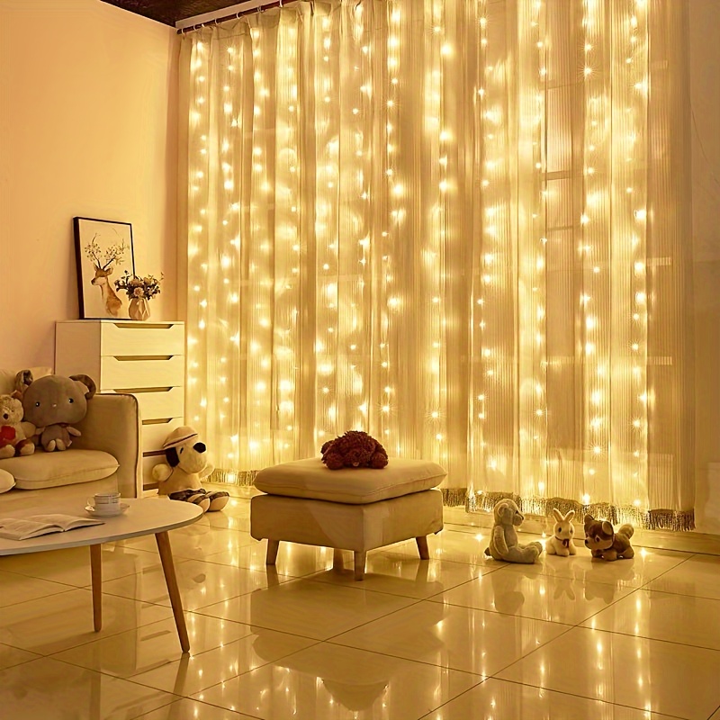 Jsdoin Guirlandes lumineuses à LED, Guirlandes lumineuses à piles avec 5M  50 LED blanches chaudes sur fil d'argent pour chambre à coucher, fête,  mariage (1pièce, Blanc chaud) : : Luminaires et Éclairage