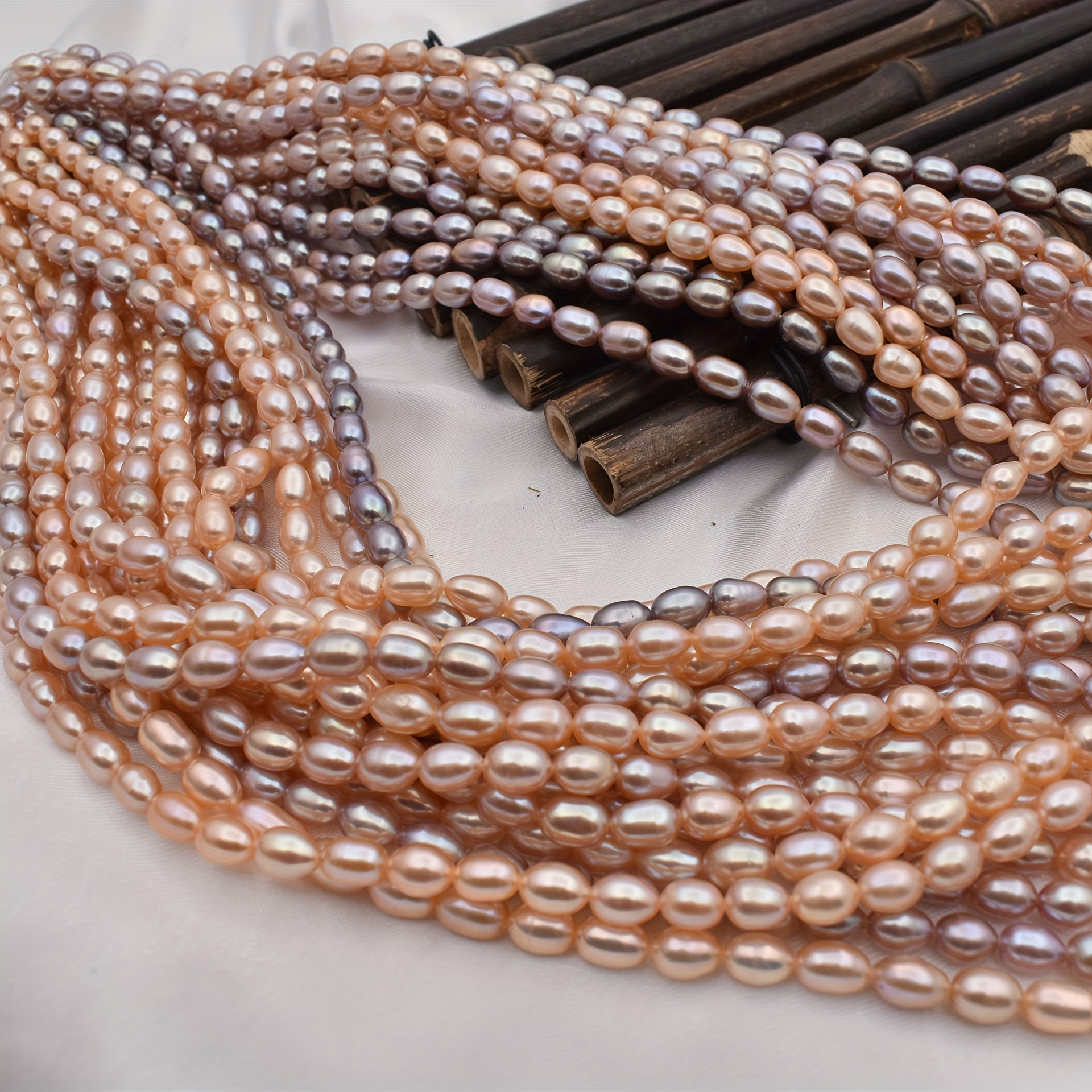 Natural Freshwater Pearl Beads Rice Shaped