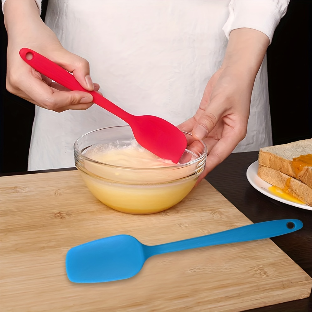 Heart-shaped Silicone Spatula - Durable Wooden Handle Kitchen Spoon For  Easy Cooking And Baking - Temu