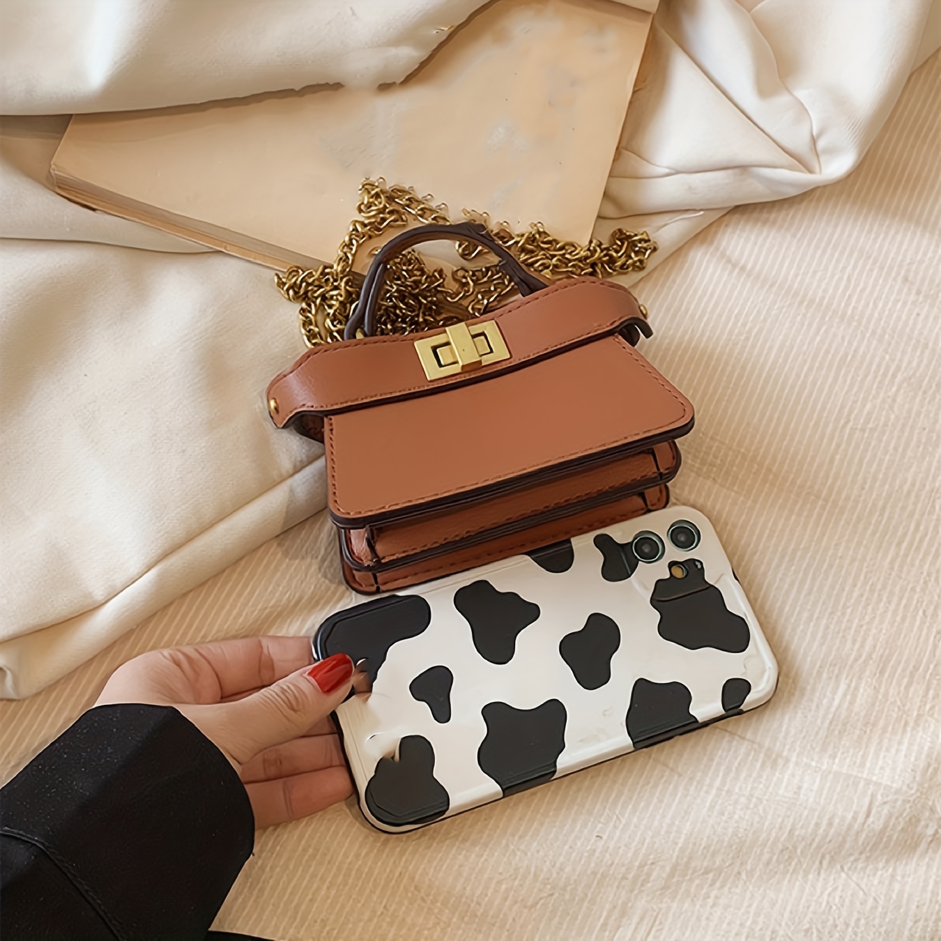 Niche Bag New Fashion Wallet Card Bag Women's Twist Lock Bag Off