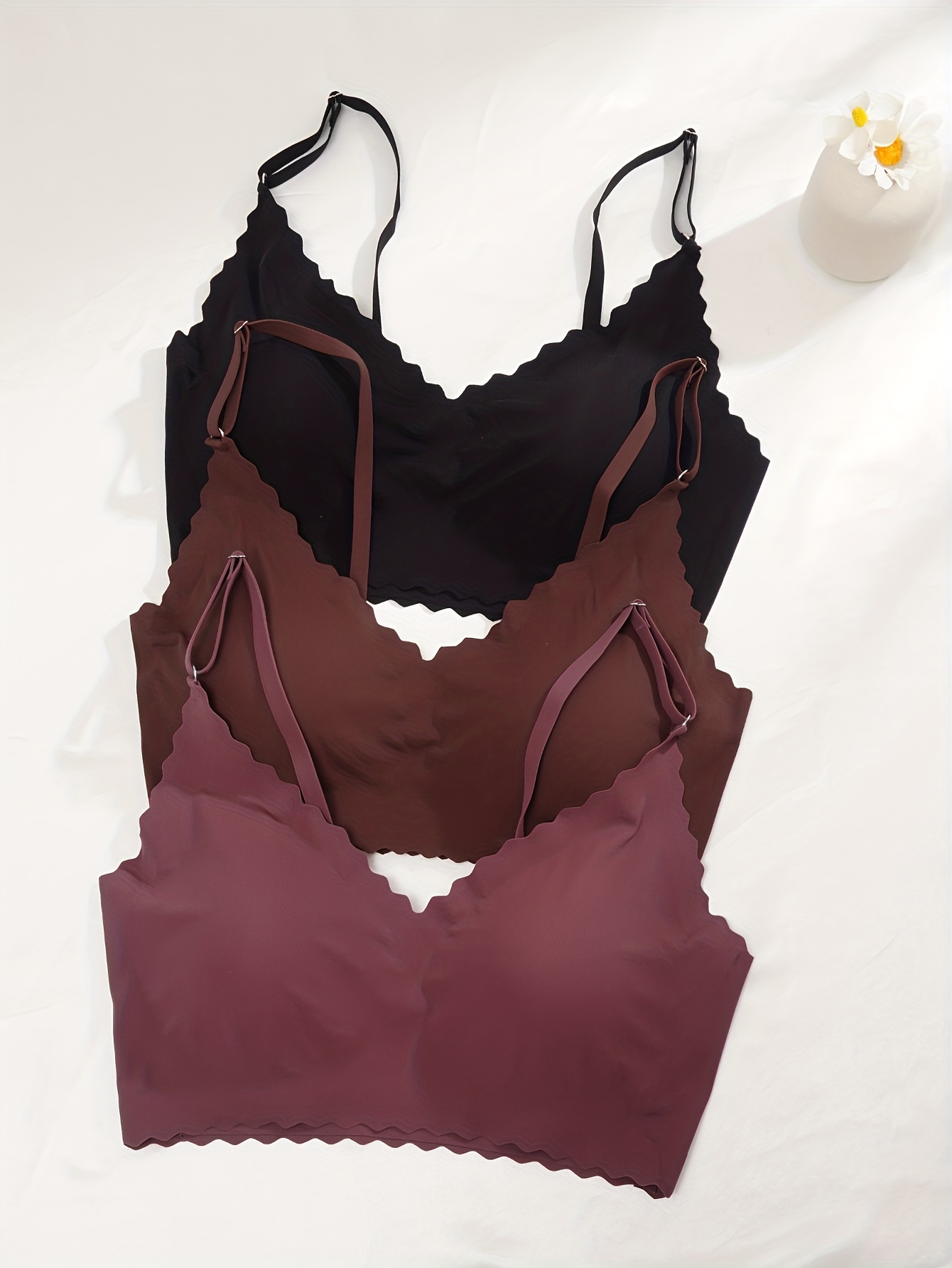 MAROON 1414 Lace Seamless Heavily Padded Medium Coverage Styled Back  Non-Wired Women Bralette Bra
