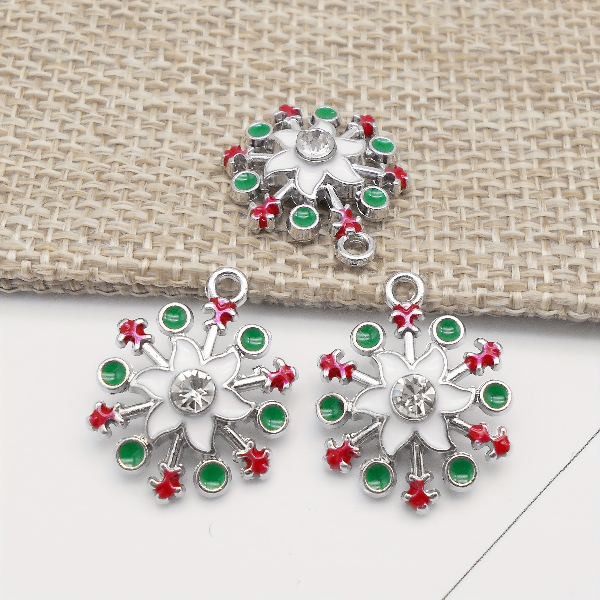 24pcs Christmas Charms for Jewelry Making Red Green Xmas Bow Charm Pendants for DIY Earring Bracelet Necklaces Holiday Clothes Sewing Bag