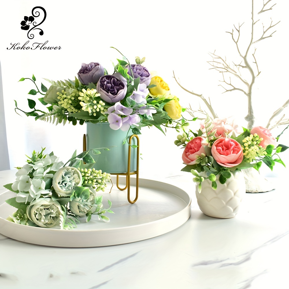 BLOSMON Flores artificiales pequeñas en jarrón, 4 piezas de flores falsas  para mesa de comedor, arreglos florales con jarrones, accesorios de baño