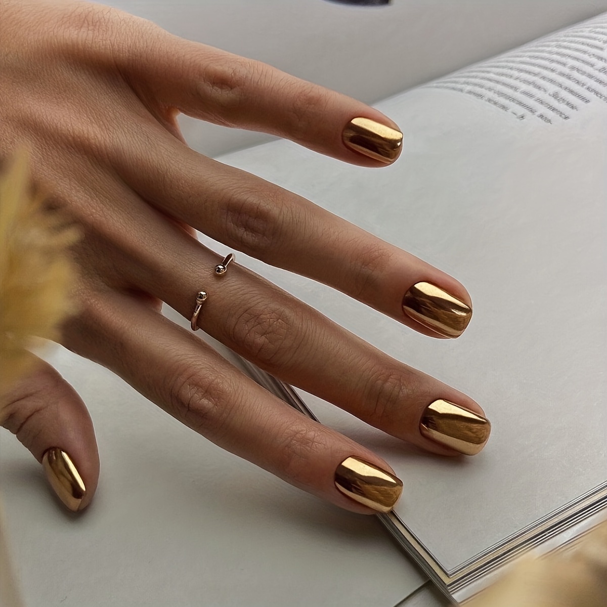 Gold Chrome and Glitters  Gold nails, Golden nails designs, Golden nails
