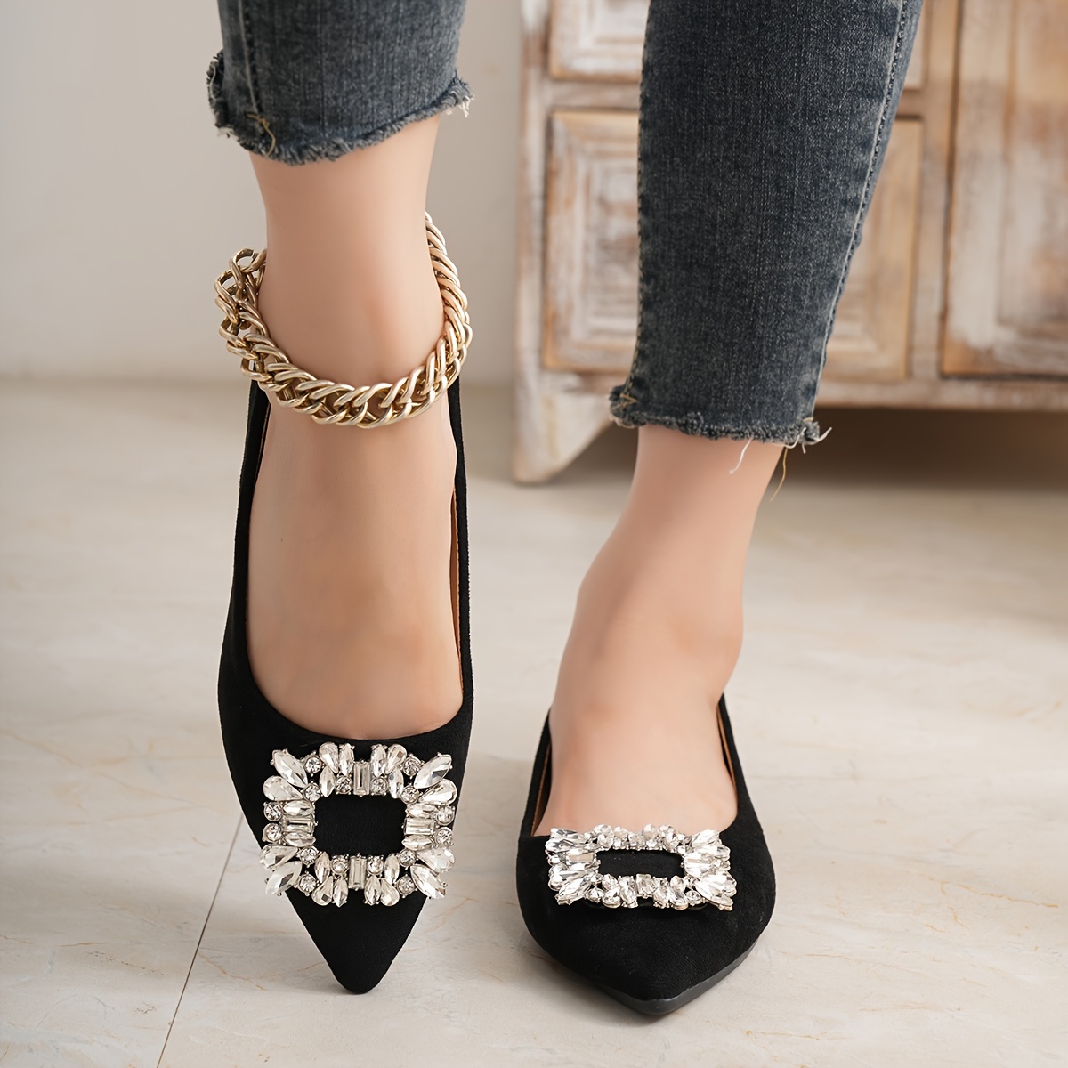 Flat 2024 stiletto shoes