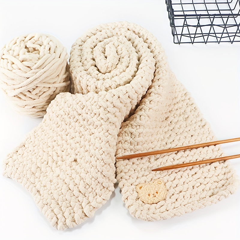 Chunky Yarn, 1Pcs Polyester Blanket Yarn for Crocheting Scarf