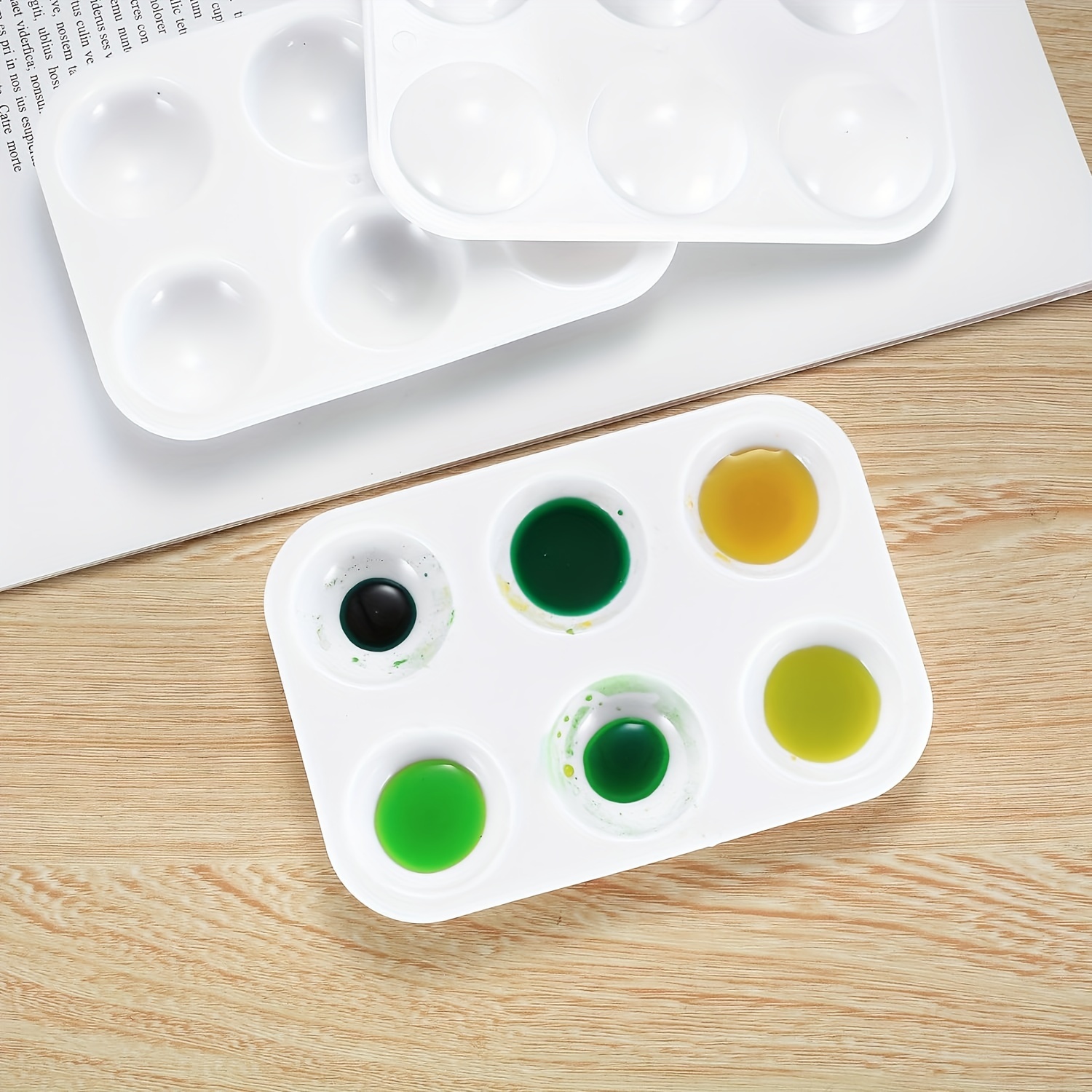 Plastic paint 2024 palette trays