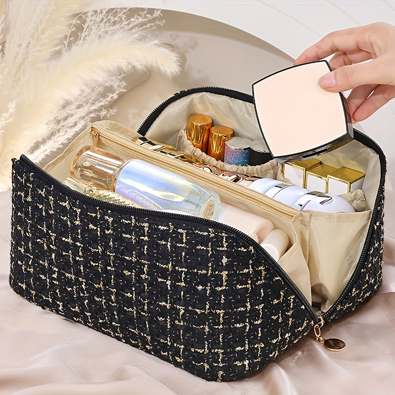 Large Capacity Travel Cosmetic Bag - Portable Makeup Bags for Women  Waterproof PU Leather Checkered Makeup Organizer Bag with Dividers and  Handle,Toiletry Bag for Cosmetics, Black