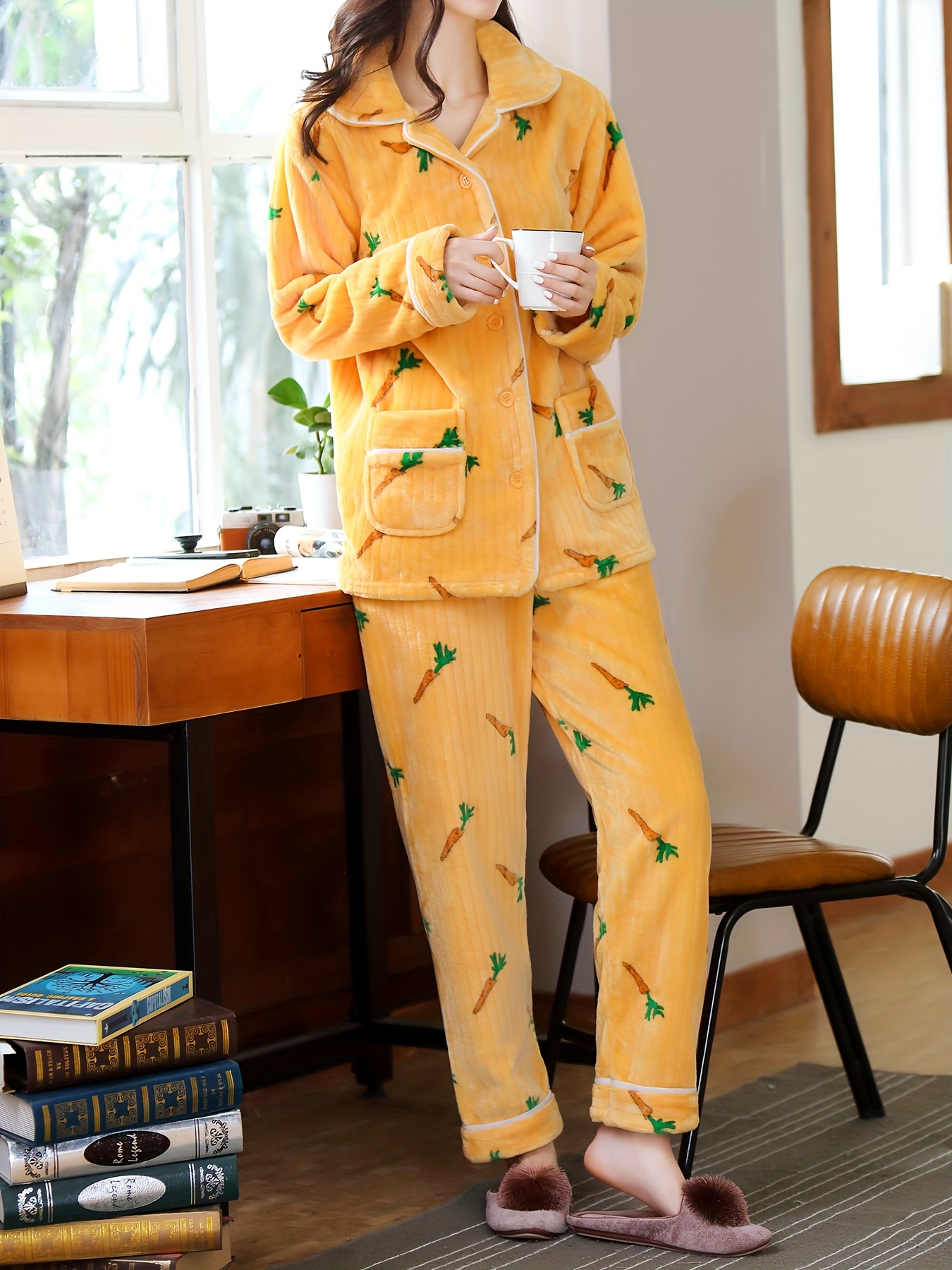 Casual Carrot Print Fleece Thickened Pajama Set Long Sleeve - Temu