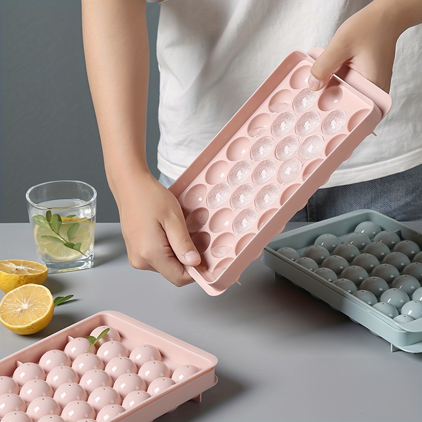 Ice Cube Tray, Round Ice Ball Maker for Freezer 