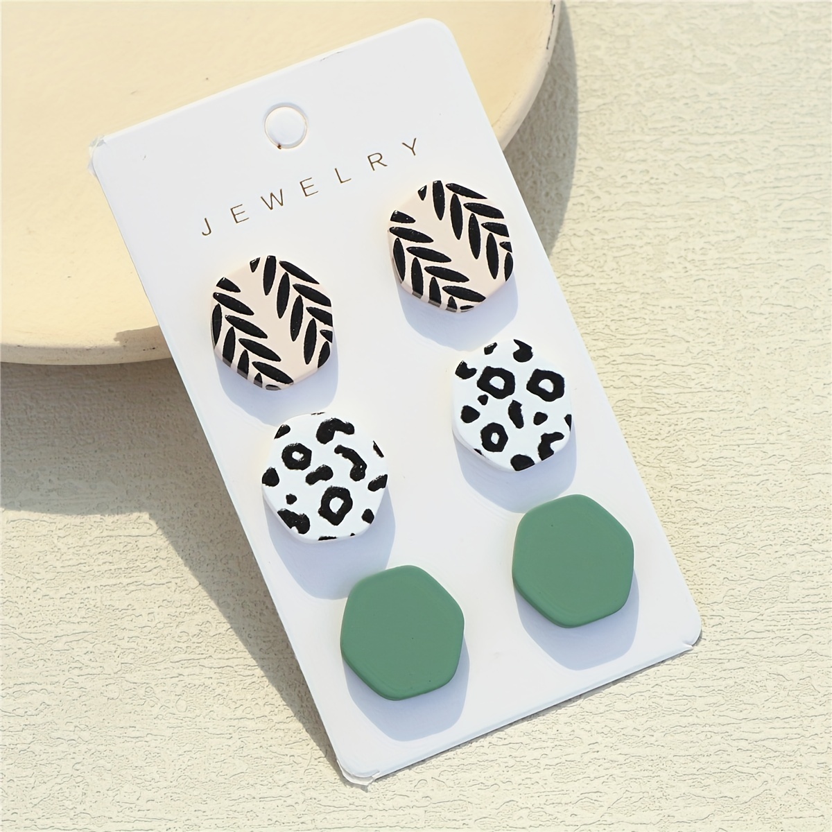 Geometric Shape Gingerbread Print Dangle Earrings Simple Japanese