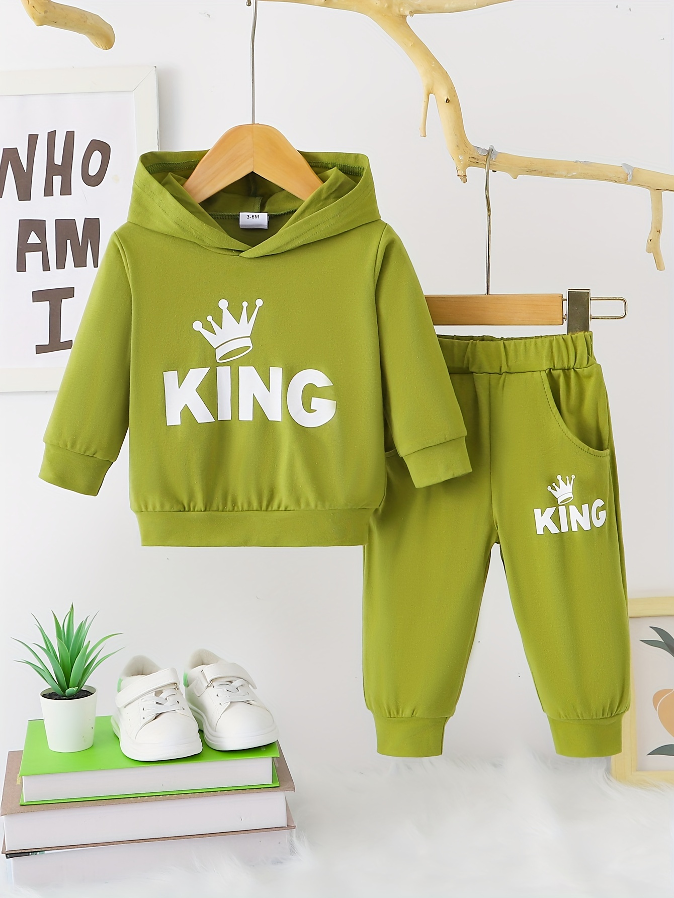 King Fashion Hooded Sweatshirt