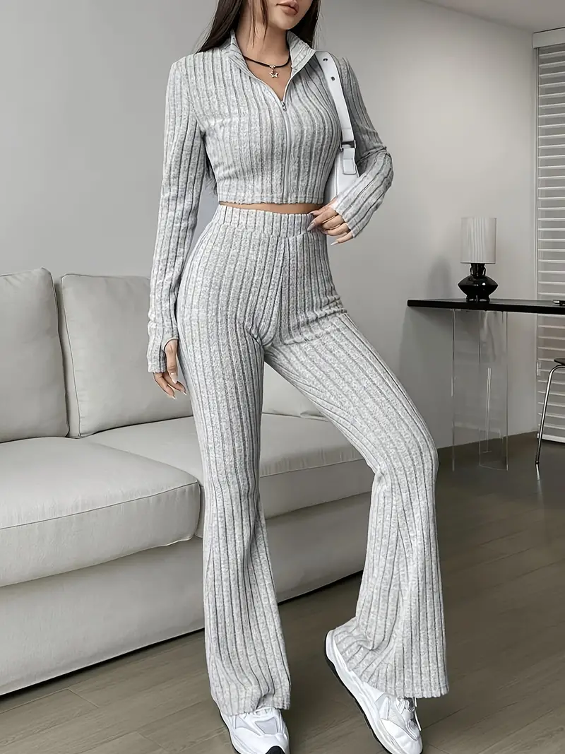 Women's Long Sleeve Crop Top and Flare Pants 2 Piece Set (Grey) IN