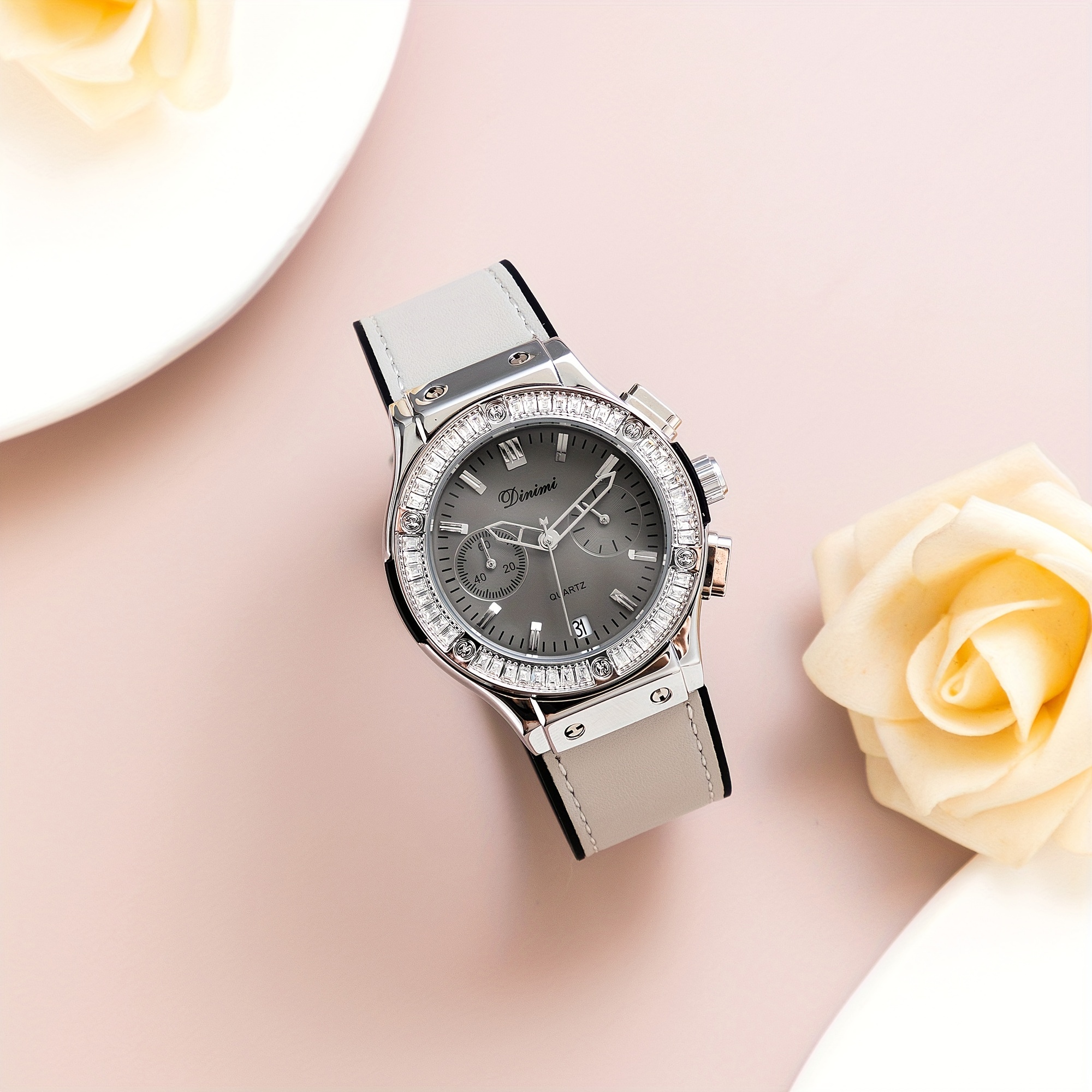 DIMINI ラウンドダイヤル防水ファッショナブルなラインストーン腕時計、ギフトに最適 - Temu Japan