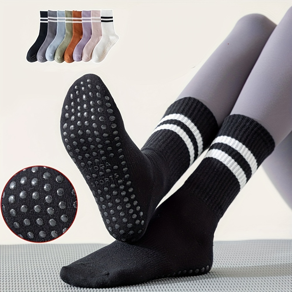 

1/3 Pairs Of Professional Yoga Socks, Medium Length Socks, Non Slip Silicone Indoor Fitness Women's Sports Socks, Pilates