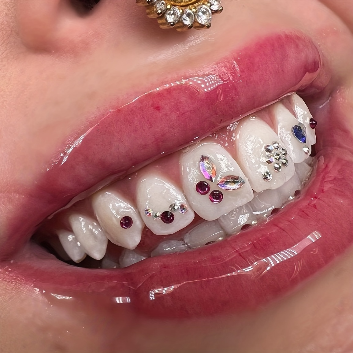 4Pcs Dental Teeth Gems Clear Crystal Tooth Gem Ornaments Jewelry N