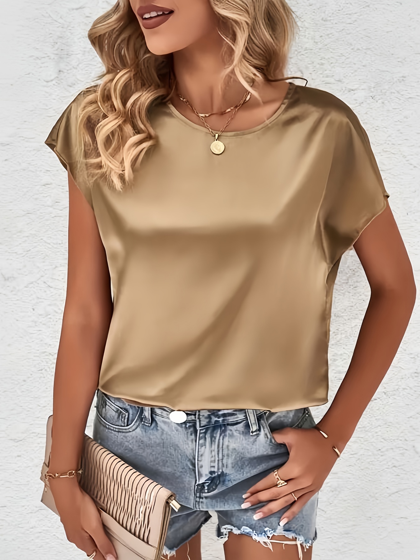 Josephine Chaus Gold Silk Blouse  Silk blouse, Gold silk, Clothes