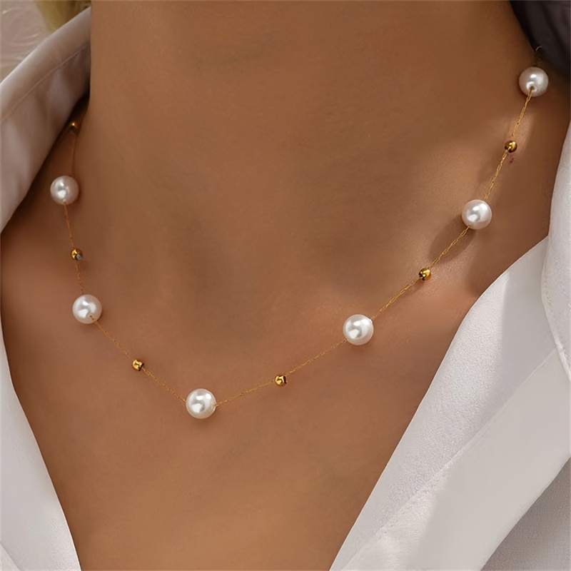 

Elegant Imitation Pearl Beads Necklace - Zinc Alloy With Baroque Design - Perfect For Everyday Wear