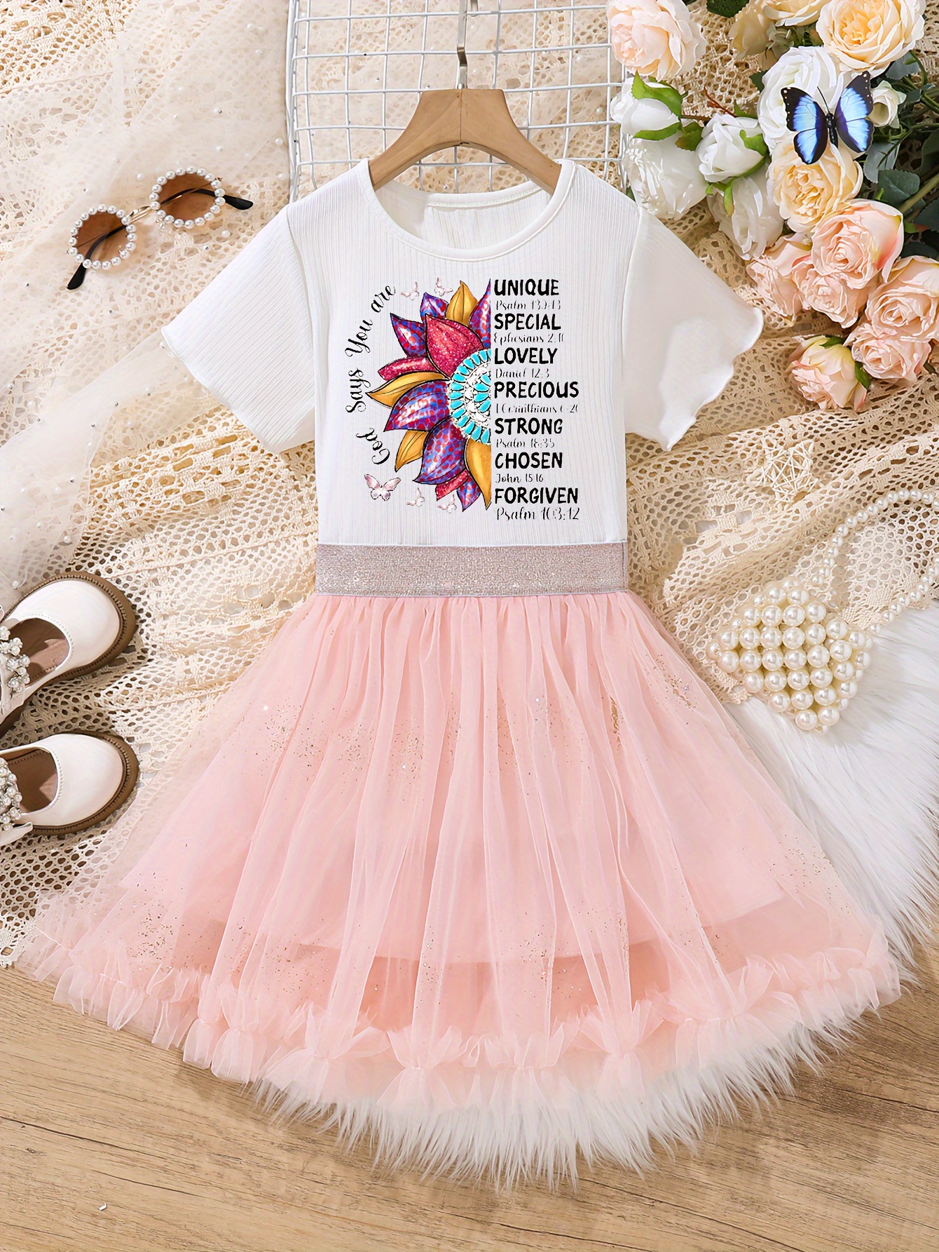 2pcs Kid Girl Floral Cartoon Print Short-sleeve White Tee and Ruffled Skirt Set