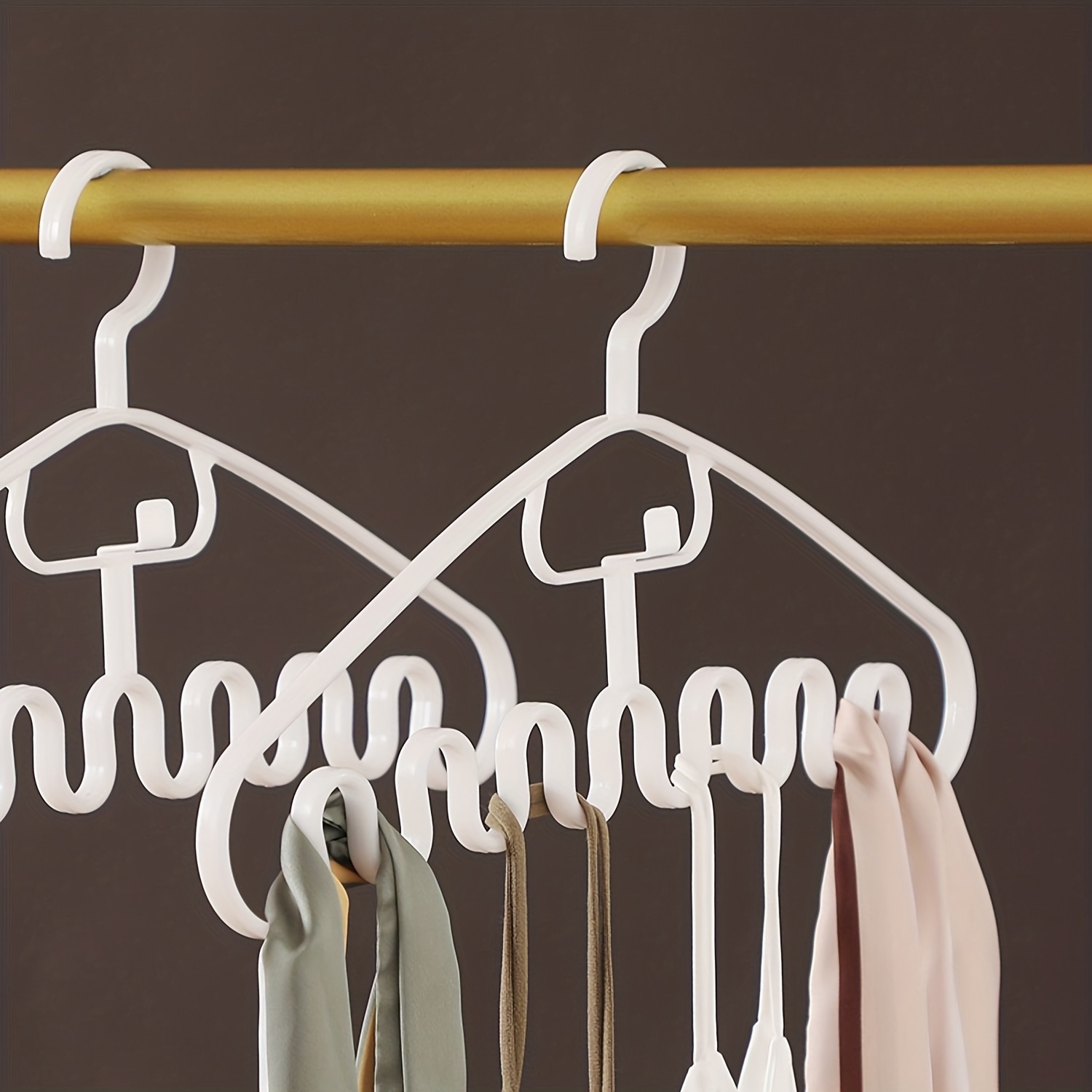 2pcs PP Hangers, Large Wavy Clothes Hangers, Seamless Non-slip Plastic  Clothes Hangers, Multifunction White Clothes Hanger For Household