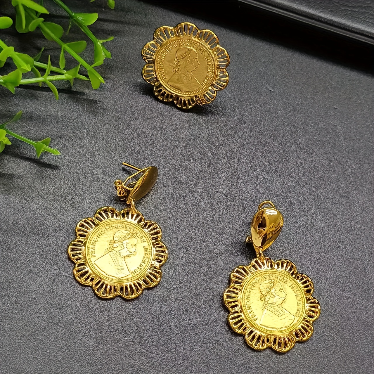 Gold ginni shop earrings designs