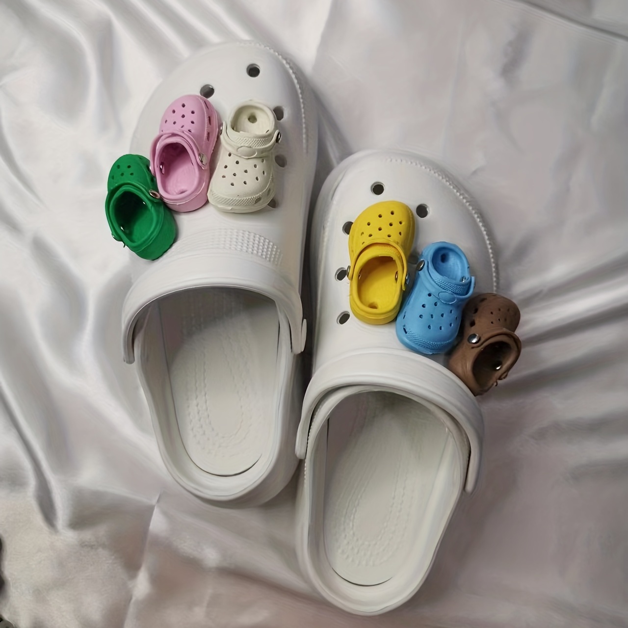 1pcs Cute Meidcal Series Corc Shoe Charms