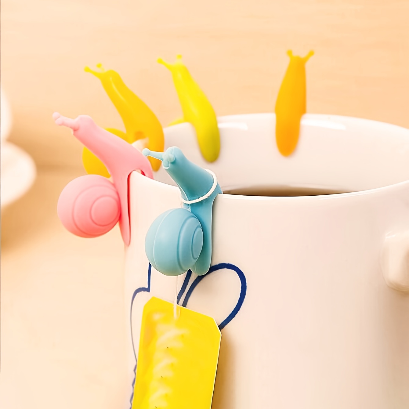 5pcs Adorable Silicone Tea Bag Holders - Cute Snail Shaped & Candy Colored  - Random Color Selection