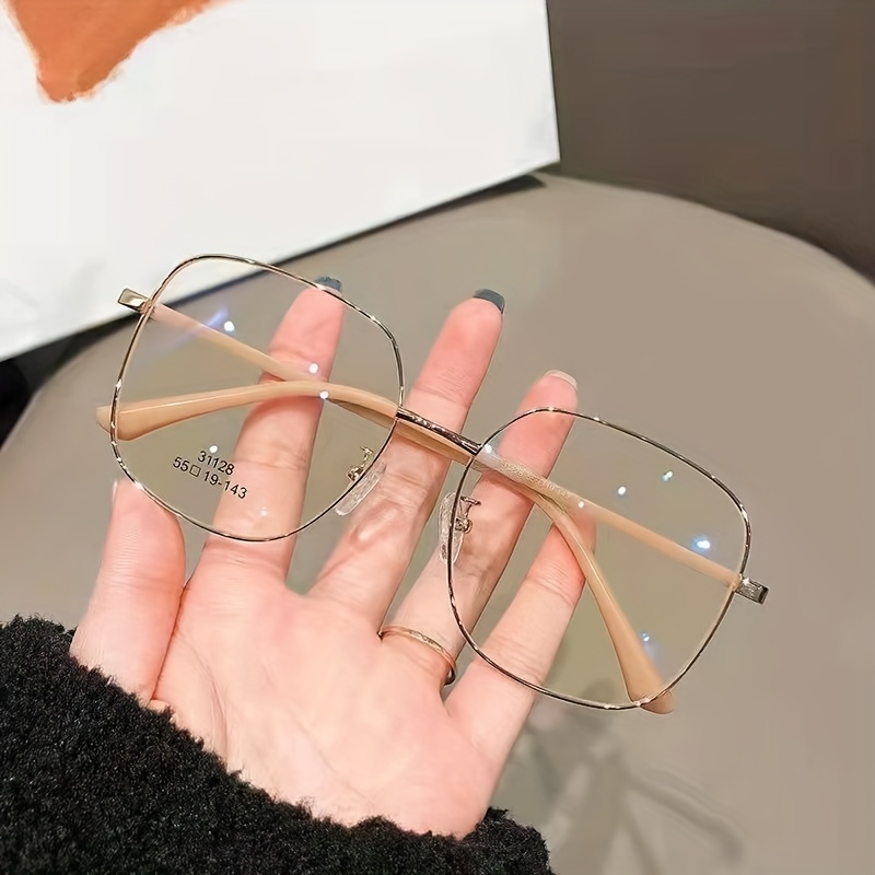 Óculos De Armação Quadrada Clássica Em Metal Com Lentes - Temu
