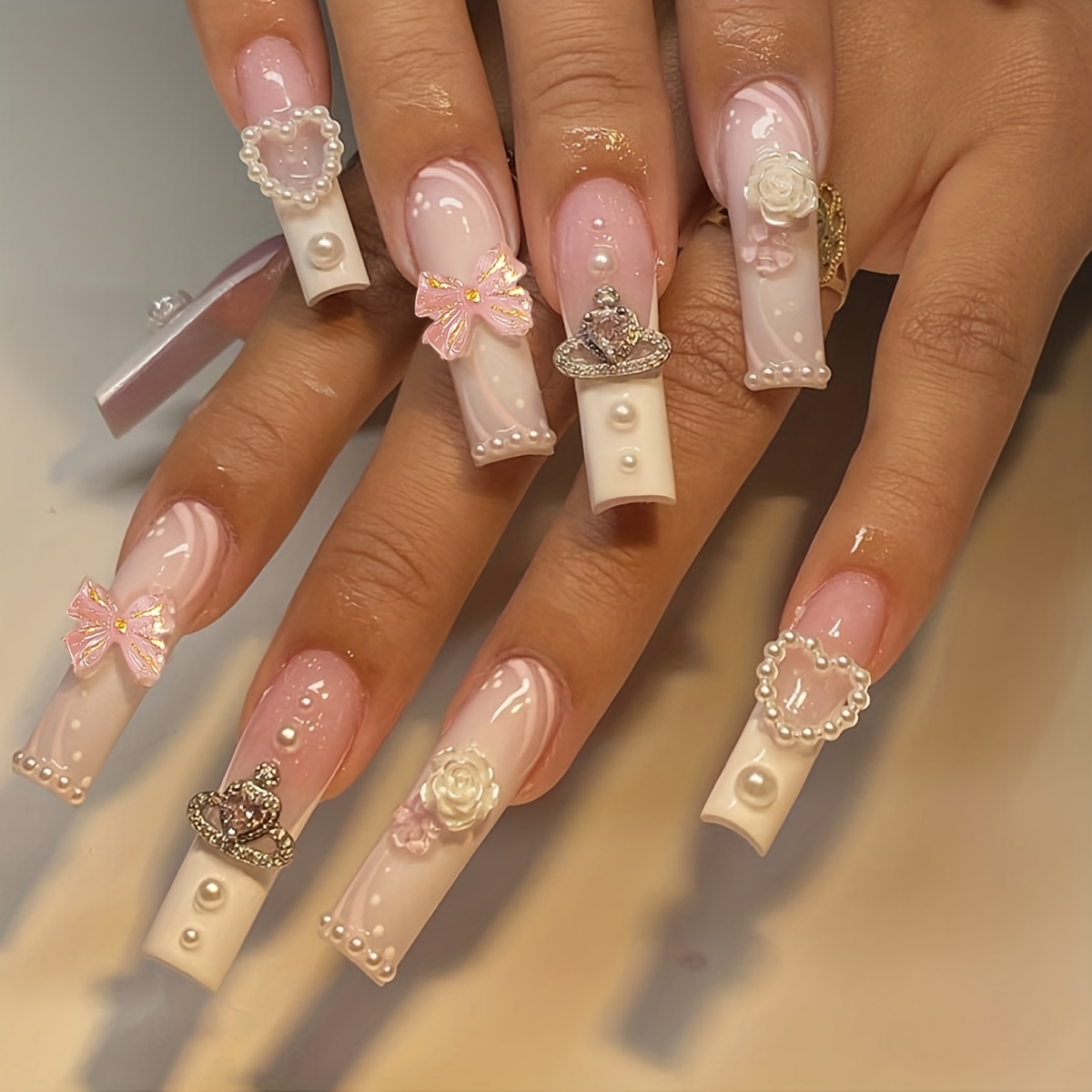 Fake Nails with 3D Pearl Heart Decor Long Coffin Luxury Y2K Press On Nails