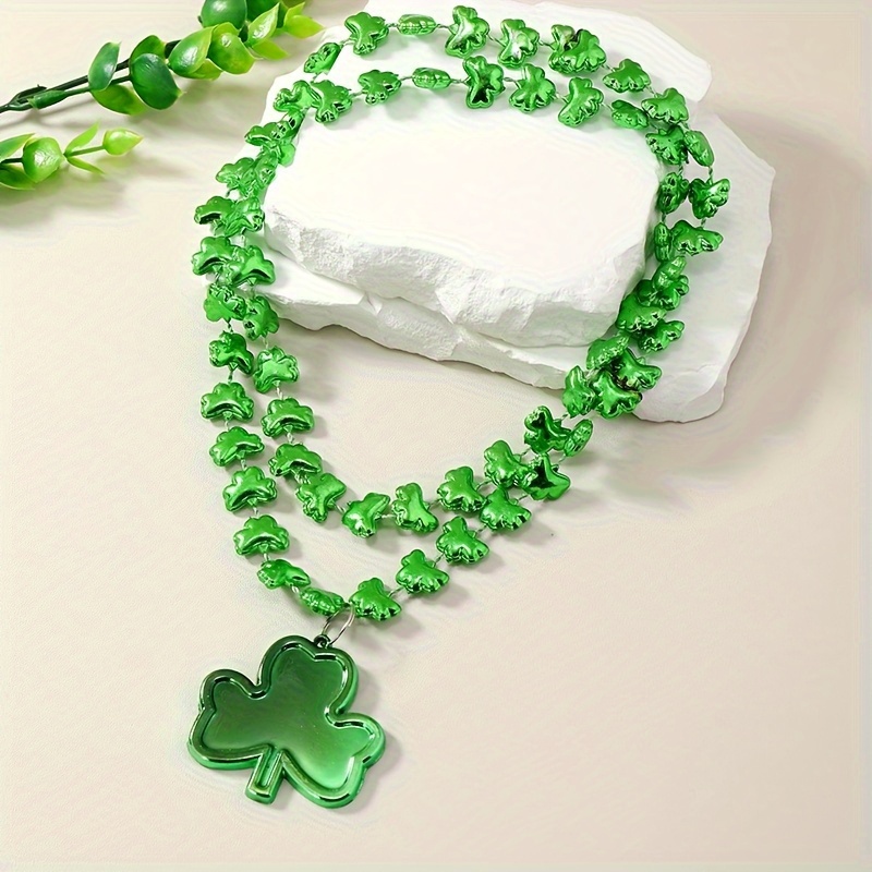 St Patricks Day Leaf Clover Lucky Shamrock Fortunate Clovers