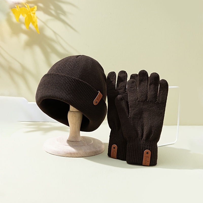 Hats and Gloves - Women Collection